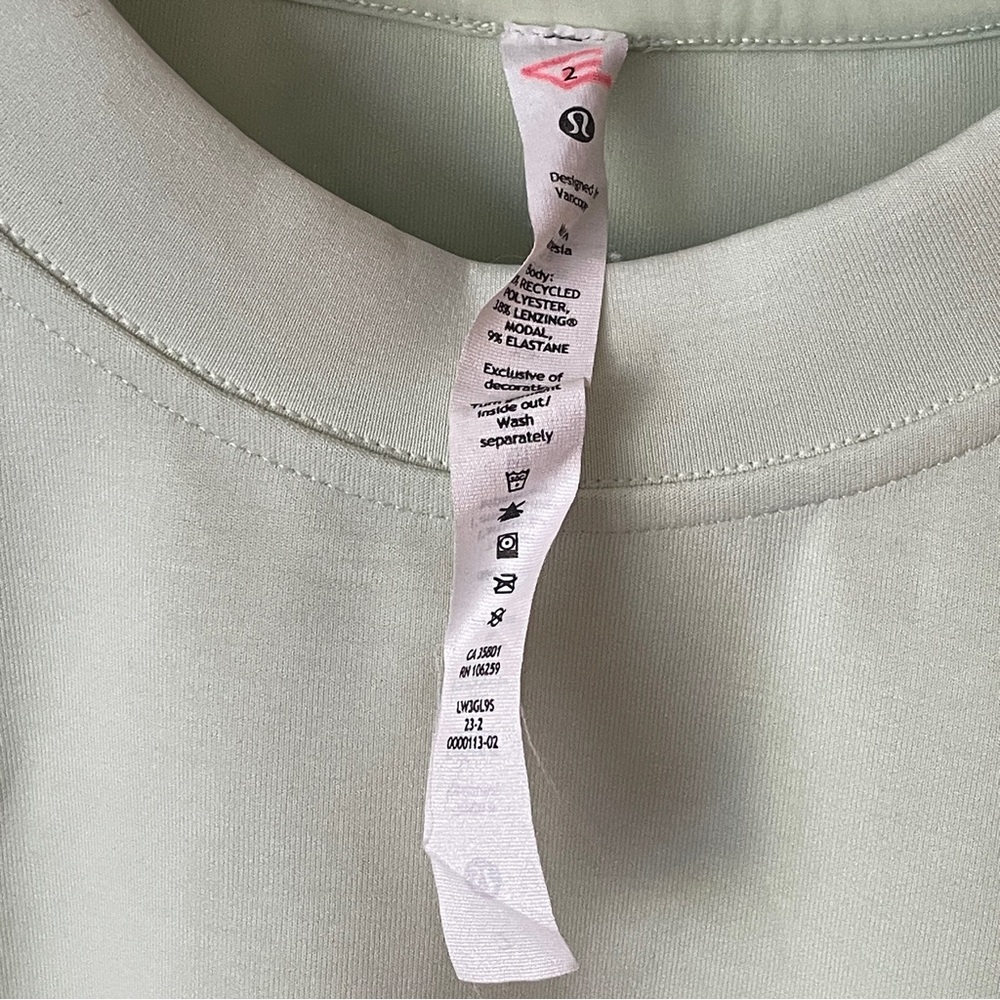 lululemon Softstreme Perfectly Oversized Cropped Crew in Kholrabi Green Size 2 - Picture 8 of 10